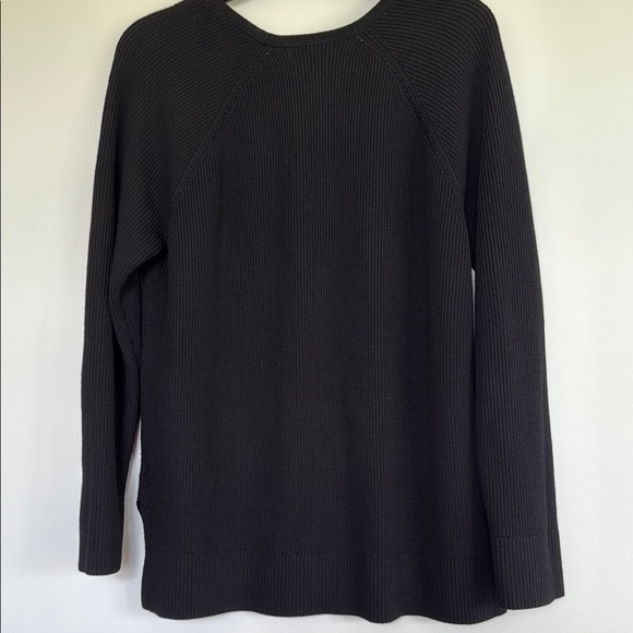 Athleta Charcoal Knit Sweater - Picture 6 of 6